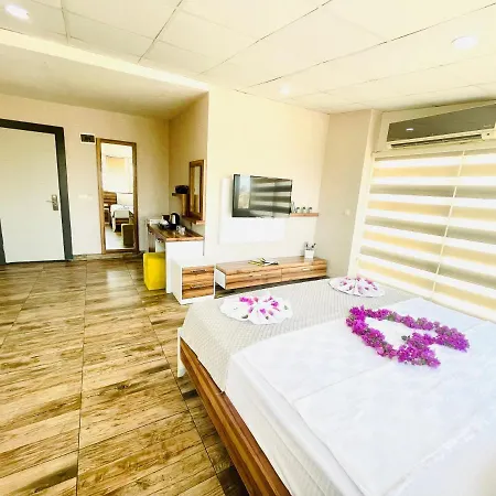 Aparthotel Ale Park 2*