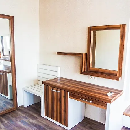 Ale Park Aparthotel 2*